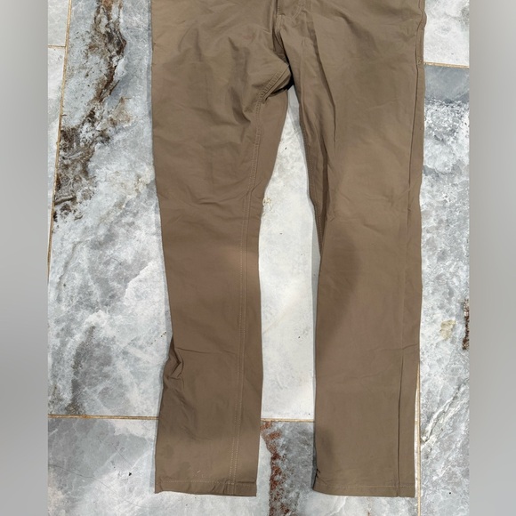 Dockers Men's Tan Pants - Picture 6 of 12